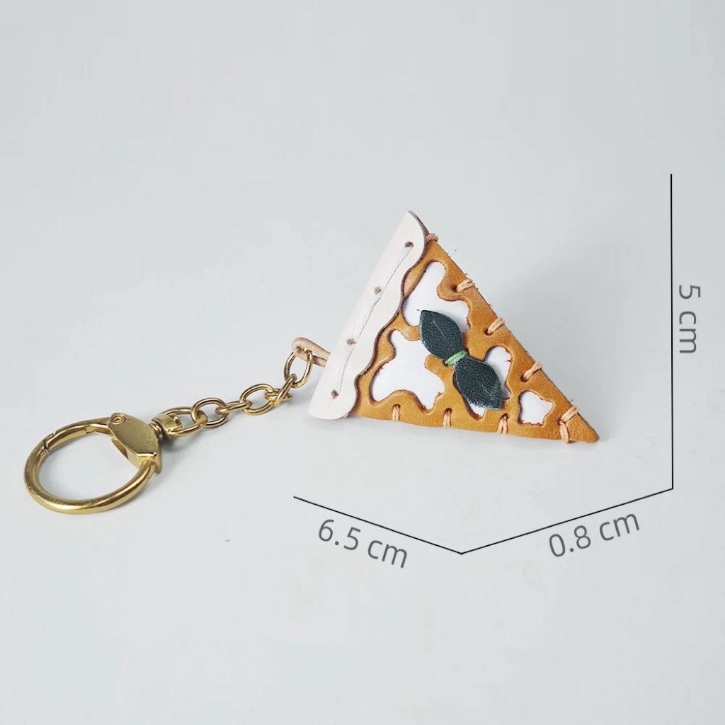 Handmade Leather Pizza Slice Keychain – Cute Food Bag Charm